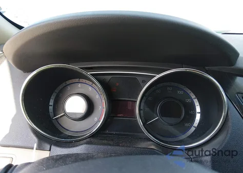 2013 Hyundai Sonata Limited z USA, uszkodzony, nr VIN 5NPEC4AC5DH535511